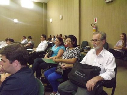 SITESSCH - Sindicato dos Trabalhadores em Estabelecimentos de Servios de Sade de Chapec e regio Novo Contedo 02    Dirigentes do SITESSCH presentes na audiência pública sobre Termos de Ajuste de Conduta com empresas...