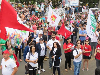 SITESSCH - Sindicato dos Trabalhadores em Estabelecimentos de Servios de Sade de Chapec e regio -