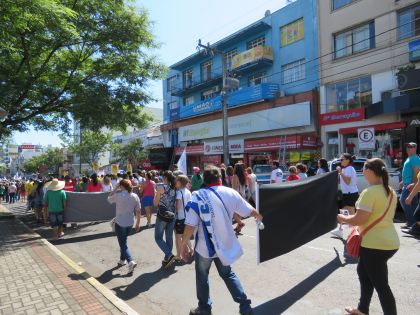 SITESSCH - Sindicato dos Trabalhadores em Estabelecimentos de Servios de Sade de Chapec e regio -